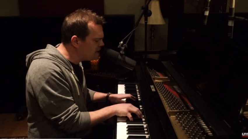 Official Video: Umphrey's McGee's Brendan Bayliss Performs Solo Piano 'Push & Pull'