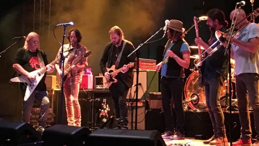Members Of The Magpie Salute Join Gov’t Mule In Tennessee