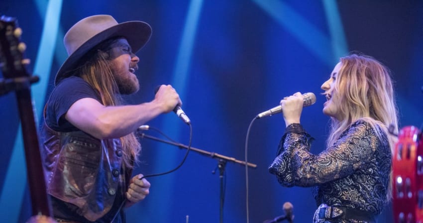 Margo Lukas Duet 2018 Gordon Crop