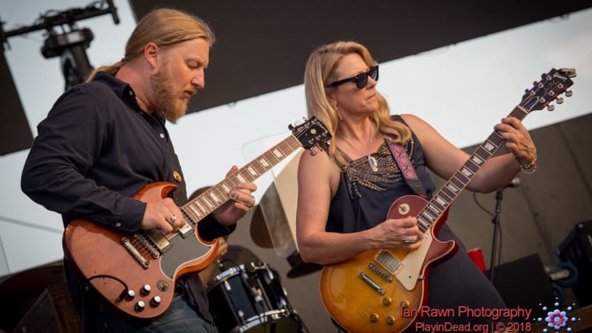 Pro-Shot Video: Tedeschi Trucks Band Covers ‘I Never Loved A Man (The Way I Love You)’ At Lockn’