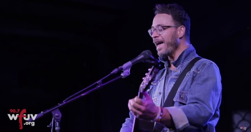 Amos Lee WFUV Screengrab Crop