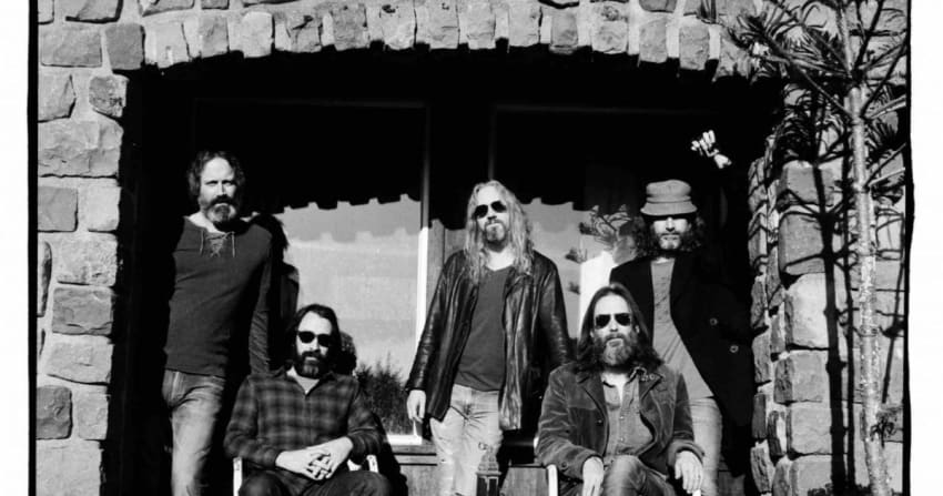 Chris Robinson Brotherhood Press October 2018