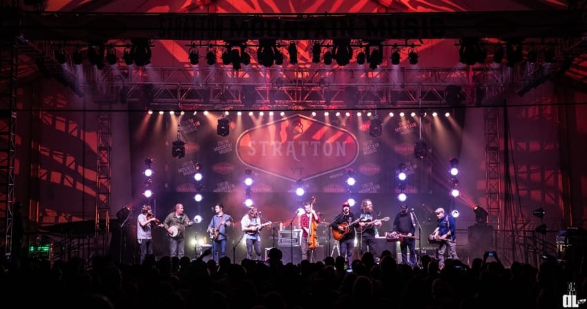 Greensky Bluegrass The Lil Smokies Stratton