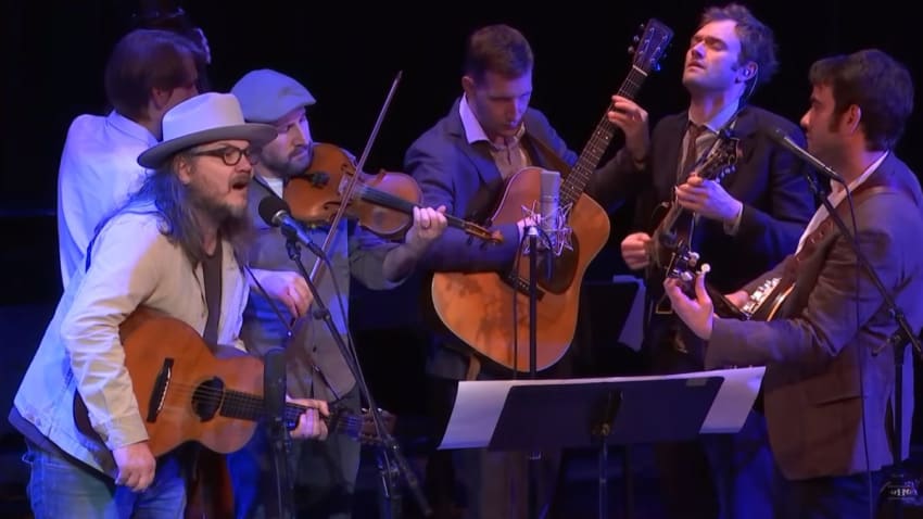 Jeff Tweedy & Punch Brothers Perform 'Poor Places' In 2017