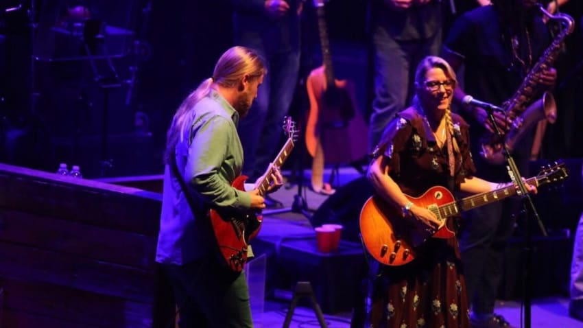 Tedeschi Trucks Band Announces 2019 Beacon Theatre Residency