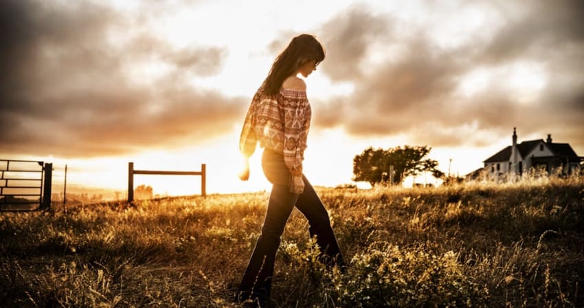 Elliott Peck Out Sailing Video