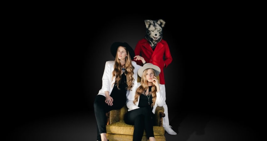 Shook Twins Press Photo 2018