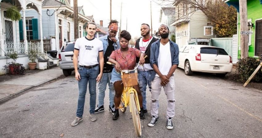 tankandthebangaspressphoto