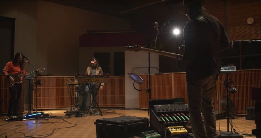Claypool Lennon Delirium 2019 The Current