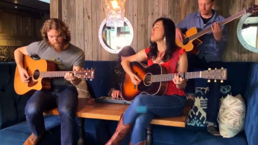 Midnight North Performs Van Morrison's 'Into The Mystic'