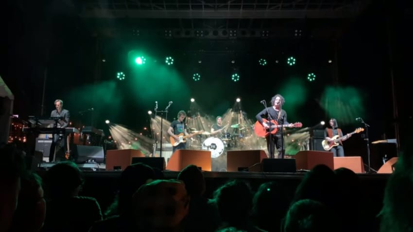 The Raconteurs Play First Show Since 2011 At Third Man Record's 10th Anniversary Party