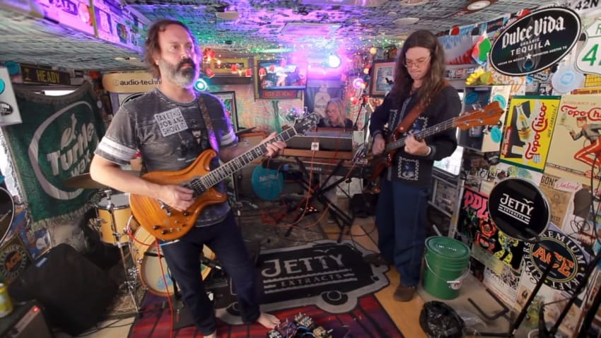Circles Around The Sun Performs For 'Jam In The Van'