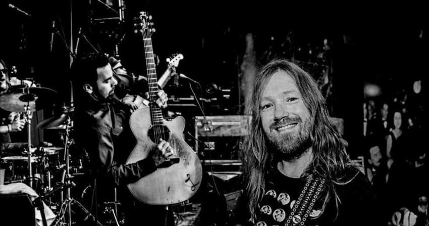 Bone Diggers Tour