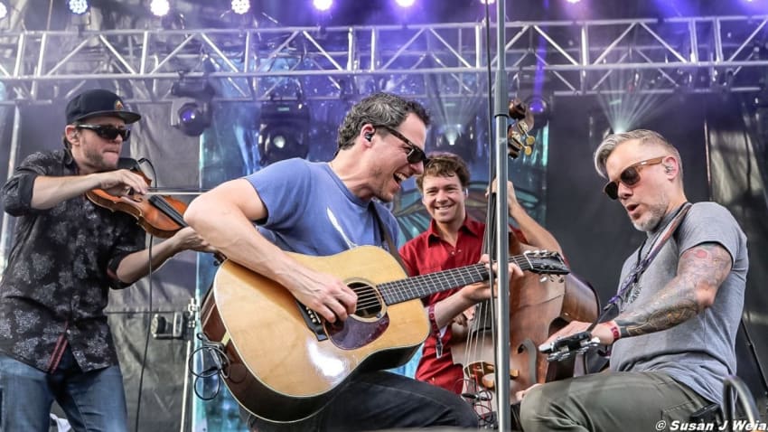 The Infamous Stringdusters Announce Fall Tour 2019