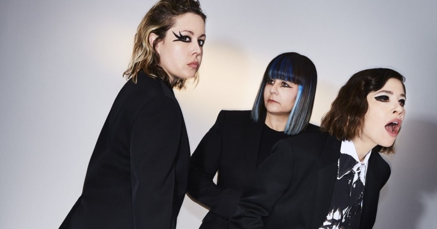 Sleater-Kinney Press Charlie Engman