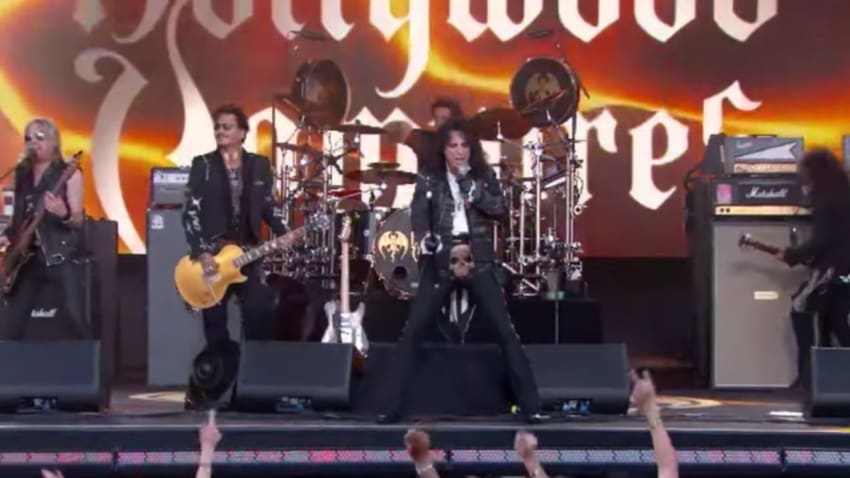 Hollywood Vampires Perform On 'Kimmel Live'