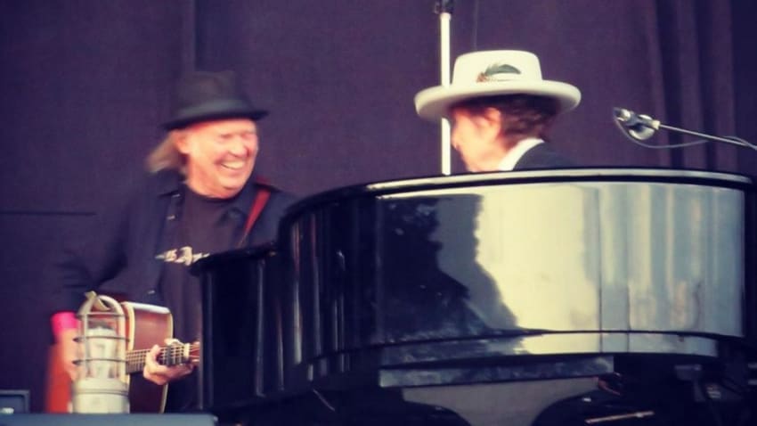 Bob Dylan & Neil Young Cover 'Will The Circle Be Unbroken' In Ireland