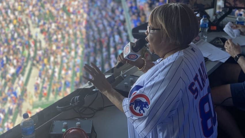 Mavis Staples Sings ‘Take Me Out To The Ball Game’ At Wrigley Field