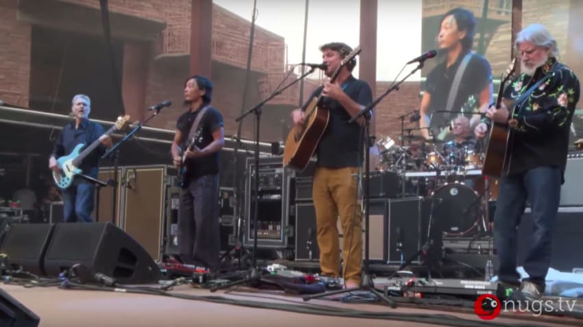 The String Cheese Incident Performs ‘Breathe’ With Keller Williams & Honors Apollo 11 At Red Rocks