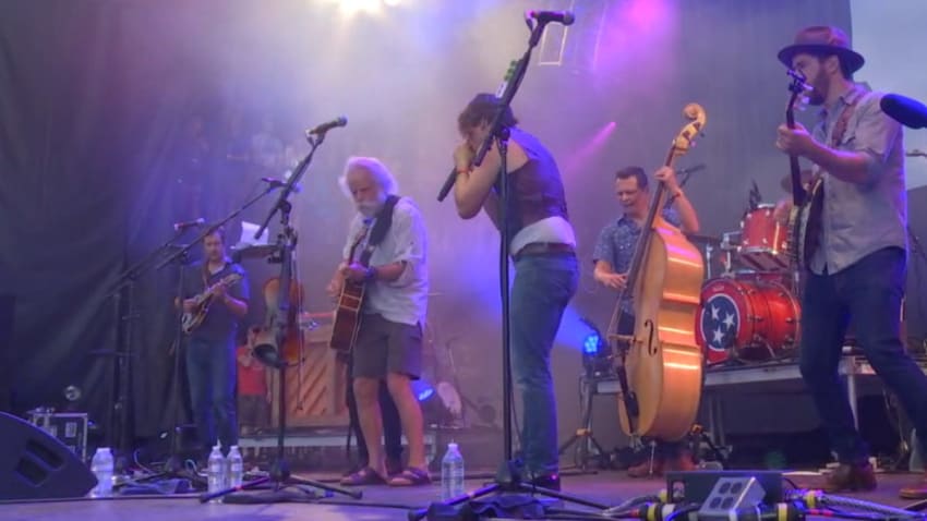 Bob Weir Joins Old Crow Medicine Show & Edie Brickell At Lockn’