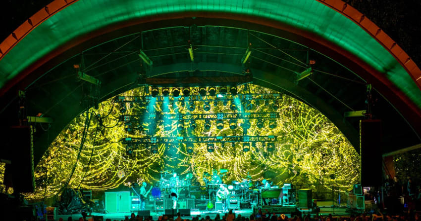 The String Cheese Incident