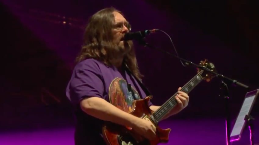 Dark Star Orchestra Performs 27-Minute ‘Scarlet/Fire’ At Red Rocks: Pro-Shot Video