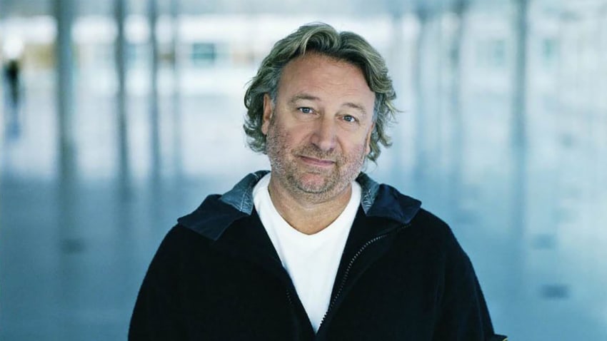 Peter Hook & The Light