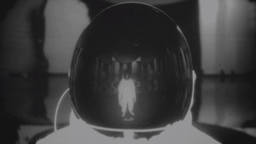 Thom York Last I Heard He Was Circling The Drain Video