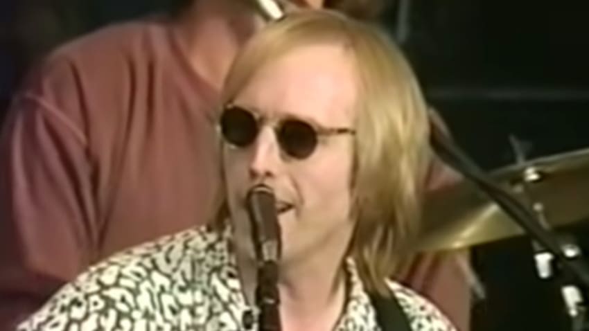 Remembering Tom Petty: The Heartbreakers Perform At Bridge School Benefit On This Date In 1994