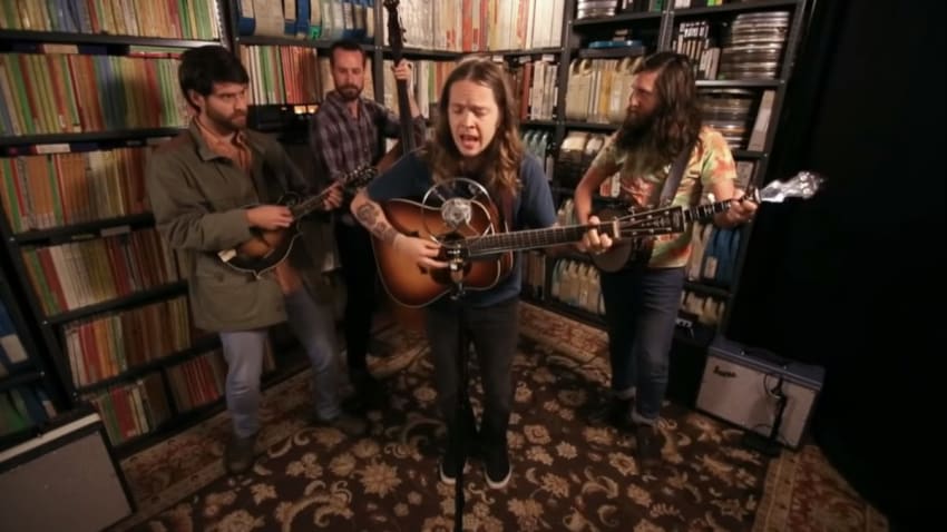 Billy Strings Announces Brooklyn Bowl Free Live Stream & Performs For Paste