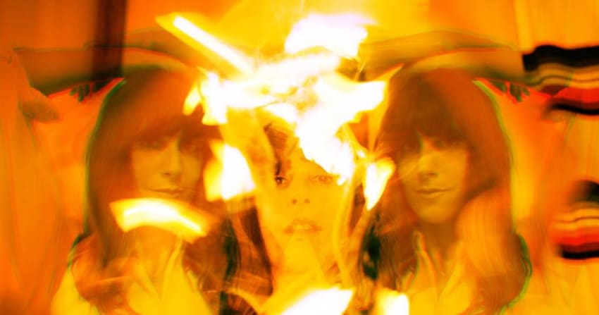 Nicki Bluhm Buon Natale