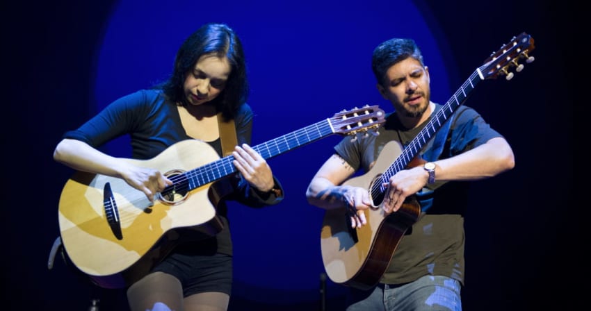 Rodrigo Y Gabriela Camila Jurado 2