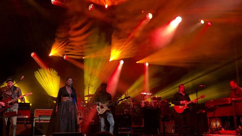 Umphrey's McGee Welcomes Kanika Moore At Woodlands Festival