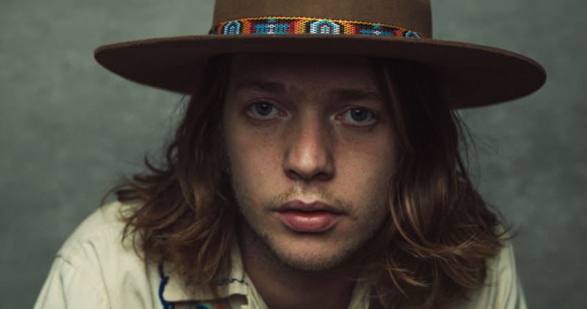 Billy Strings 2019 Press Crop 3