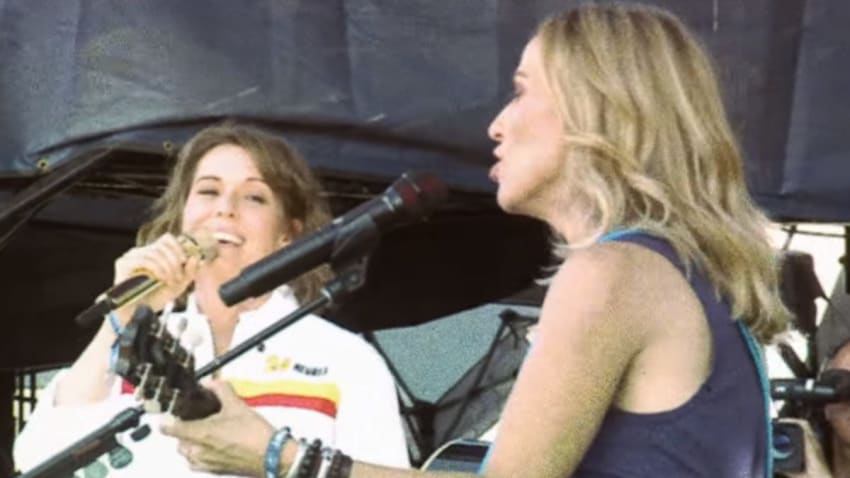 Sheryl Crow & Brandi Carlile Perform 'Beware Of Darkness' At Newport Folk Festival