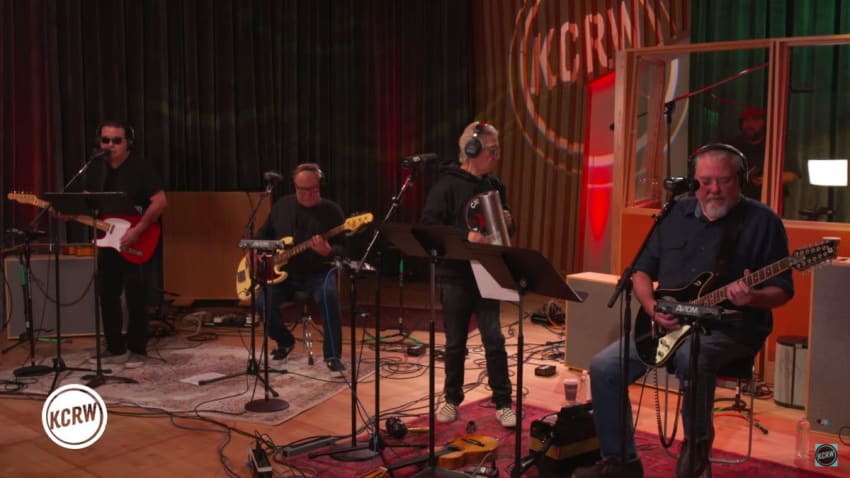 Los Lobos Performs Live For KCRW