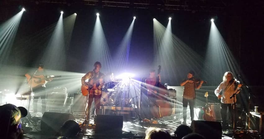 Railroad Earth & Alex Hargreaves