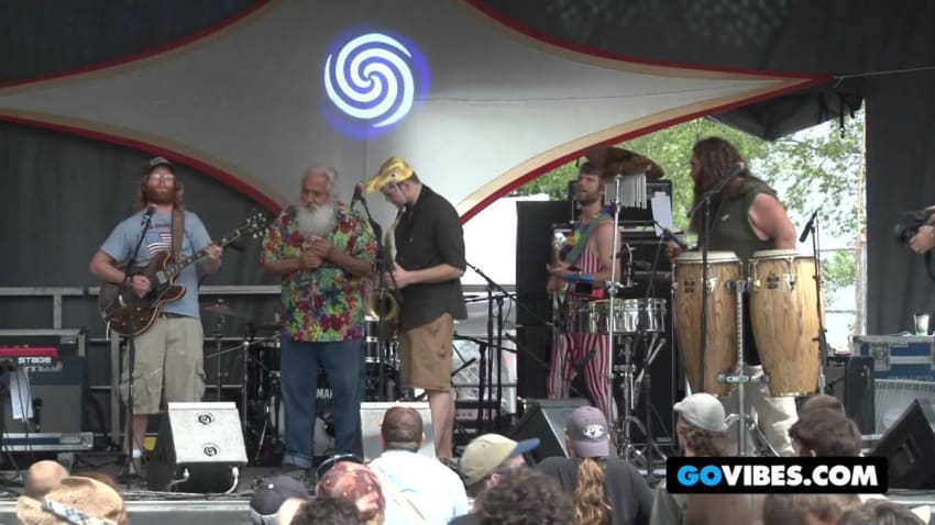 Lucid Performs "Po' Man" featuring George Warsaw at Gathering of the Vibes Music Festival 2012