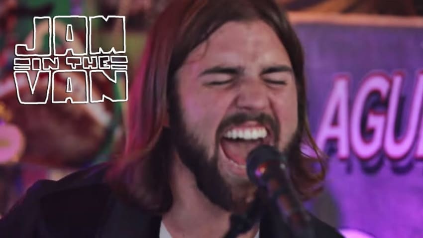 VISTA KICKS - "Me & Mr. Reilly" (Live at JITVHQ in Los Angeles, CA 2018) #JAMINTHEVAN