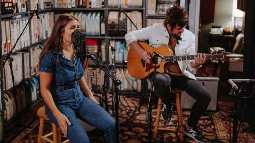 Abby Anderson at Paste Studio NYC live from The Manhattan Center