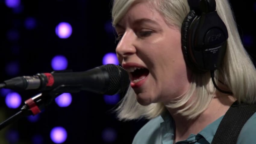 Alvvays - Plimsoll Punks (Live on KEXP)