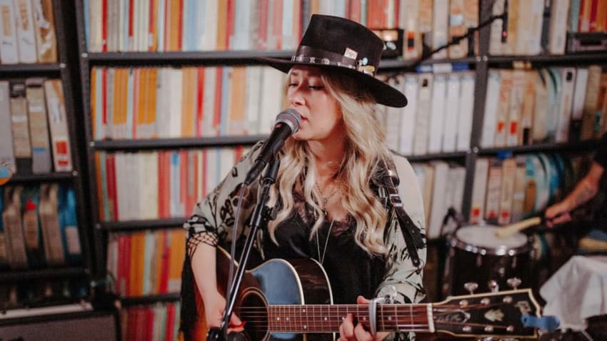 Anna Rose - The Chariot - 5/29/2019 - Paste Studios - New York, NY