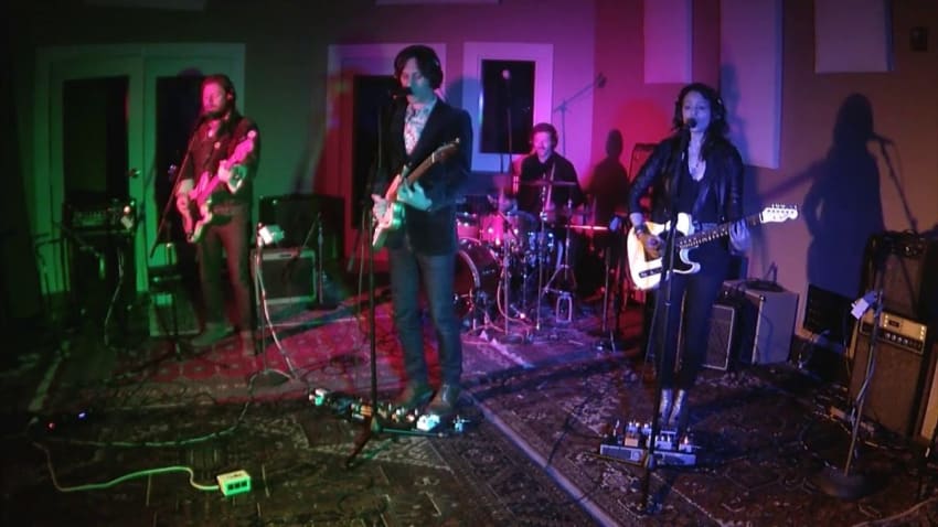 Bird Streets - Carry Me - Daytrotter Session - 12/12/2018