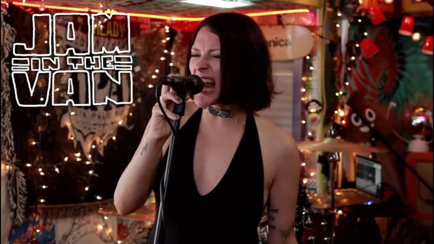 BIZOU - "Scars" (Live at JITVHQ in Los Angeles, CA 2018) #JAMINTHEVAN