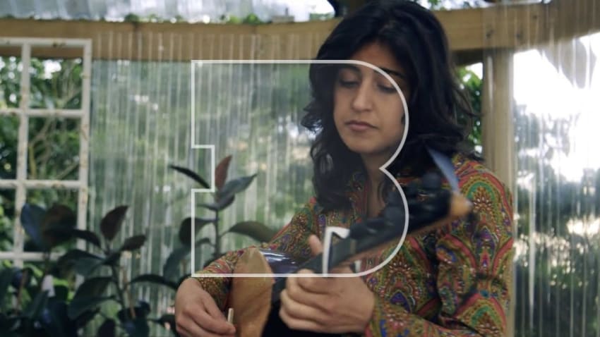 Derya Yıldırım & Grup Şimşek - Kar Yağar | A Take Away Show