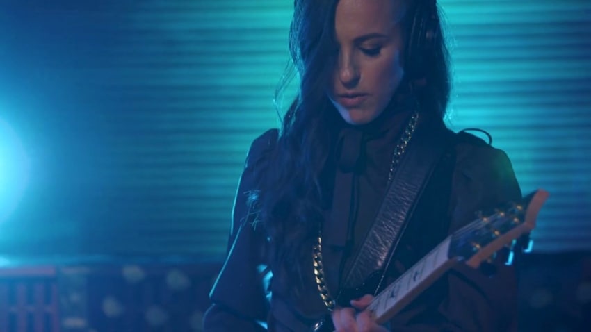 Donna Grantis - Trashformer (Live at The Current)