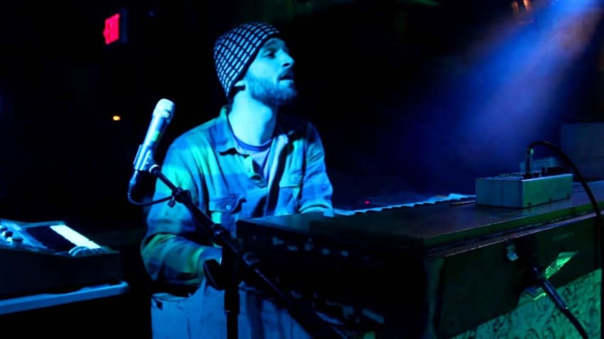 Dopapod: Bubblebrain [4-Cam/HD] 2012-12-07 - Newmarket, NH