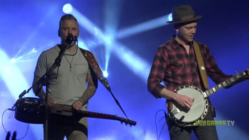 The Infamous Stringdusters - I Think I'll Just Stay Here and Drink/Mountain Town - Turner Hall