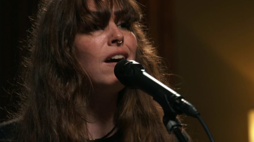 Emma Ruth Rundle - Light Song (Live on KEXP)