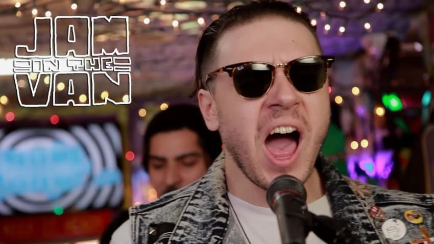 THE KNITTS - "Here Goes Everything" (Live at JITV HQ in Los Angeles, CA 2018) #JAMINTHEVAN